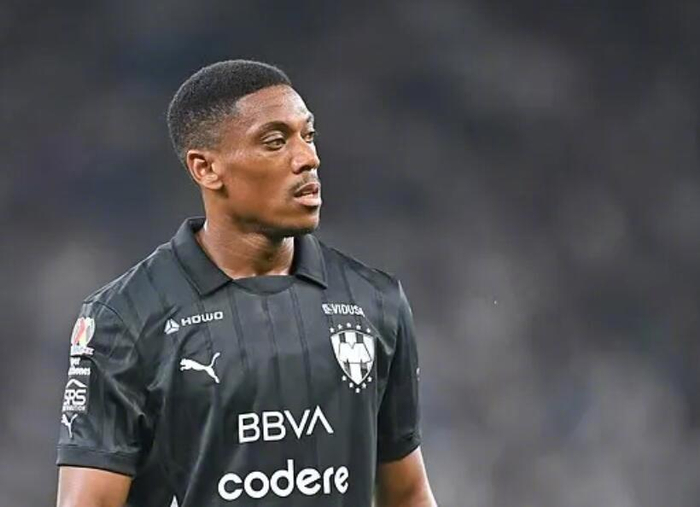 九游app官网入口-前曼联球星马夏尔因场边失控被蒙特雷逐出一线队|墨西哥|俄克拉荷马雷霆队|AEK|前锋|球队_新浪体育_新浪新闻